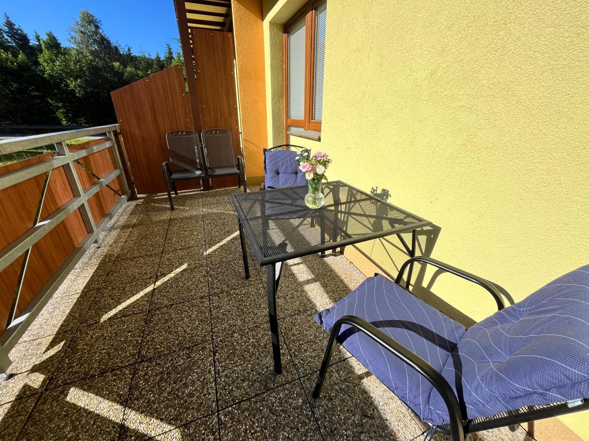 Apartman Pod Holou, Tatran-ドノヴァリ エクステリア 写真